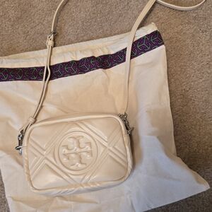 NWT Tory Burch Perry Bombe Mini Puffy Leather Crossbody Bag CREAM 100%